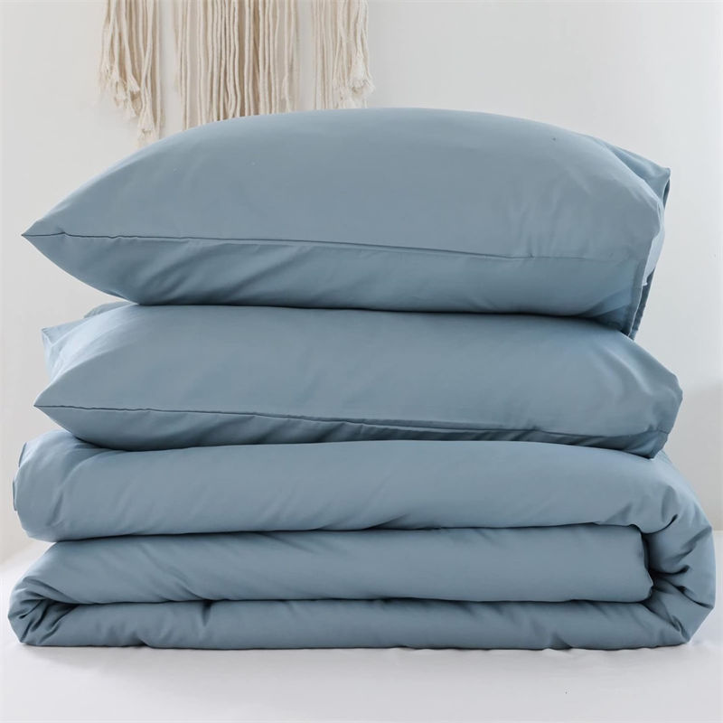 Sale Cheap Warmth Refugee Rescue Bedding Set