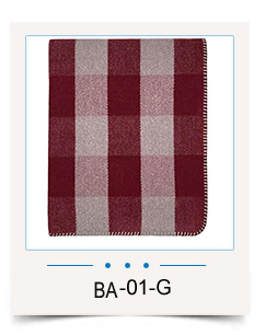 https://www.yrftextile.com/winter-wool-blanket-rescue-equipment_p6396.html