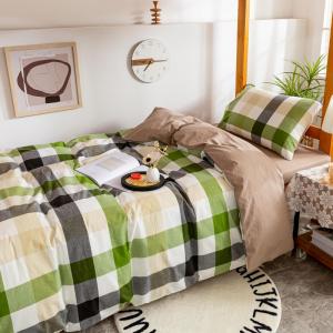 University Bed Sheet Linen,